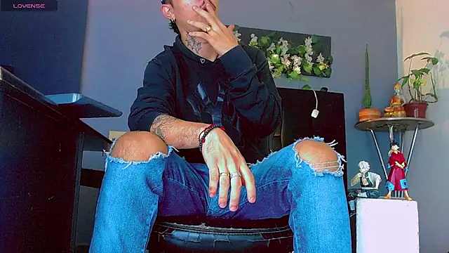 HannibalLester 라이브 XXX 채팅