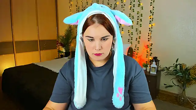 OliviaTwens Adlı Modelin Canlı XXX Sohbeti