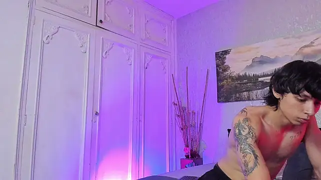 Онлайн чат XXX Tyler_durten