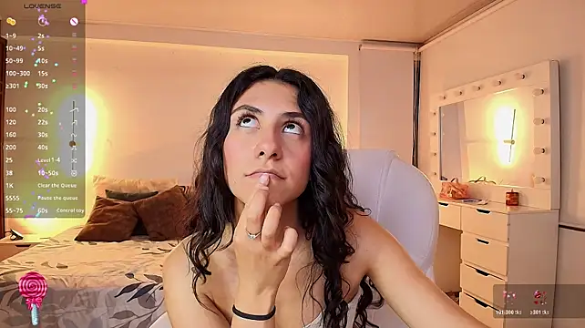 kloe28 Chat XXX live