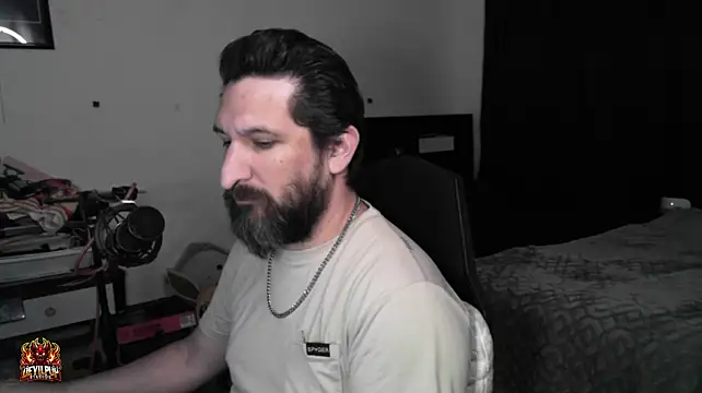 Czat XXX na żywo – DevilPup75_