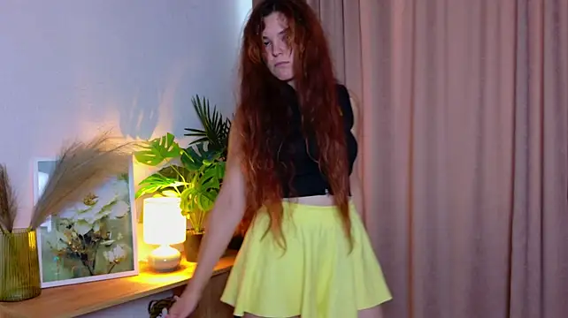 Chat +18 de LeyaaStarr ao vivo