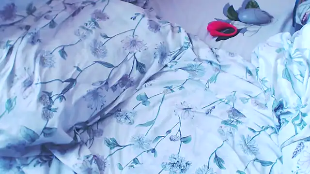 Addeliamclain 现场XXX聊天