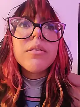 Chat XXX en directo de EllieNeptune_