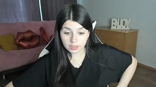 Онлайн чат XXX KisaModel