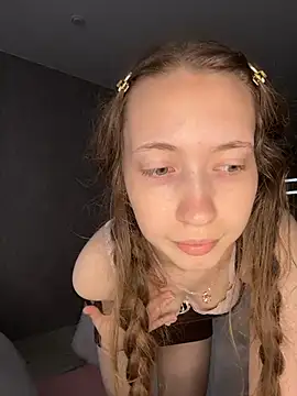 Emily_Mur_ 即時 XXX 聊天