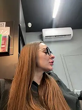 leonmessi3 – Naživo XXX chat