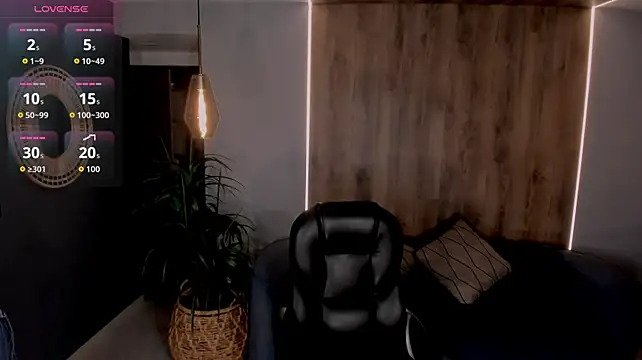 Chat XXX en directo de MaddisonLowe