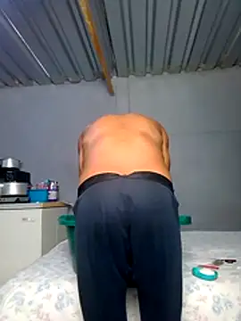Živý XXX chat TaperedZay