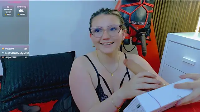 Онлайн чат XXX AnaLuuu_