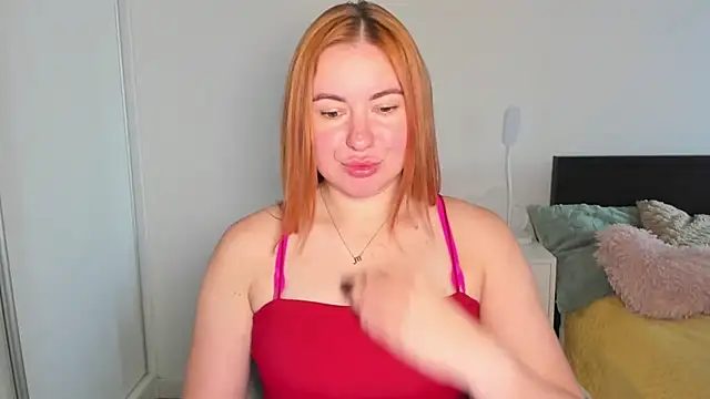 LAYLAxSTAR Adlı Modelin Canlı XXX Sohbeti