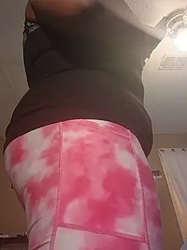 BigJuicy1990's Live XXX Chat