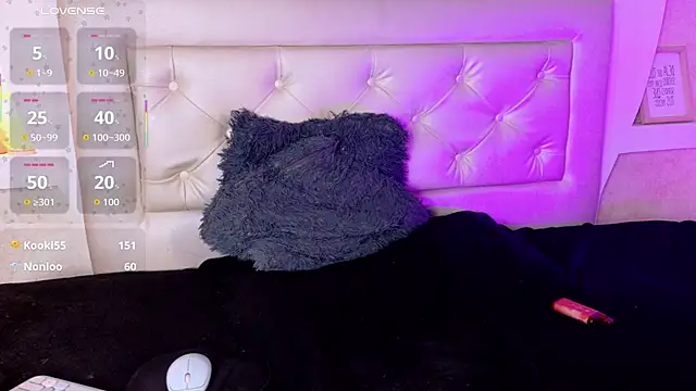 XXX chat uživo modela Kim_Adrien