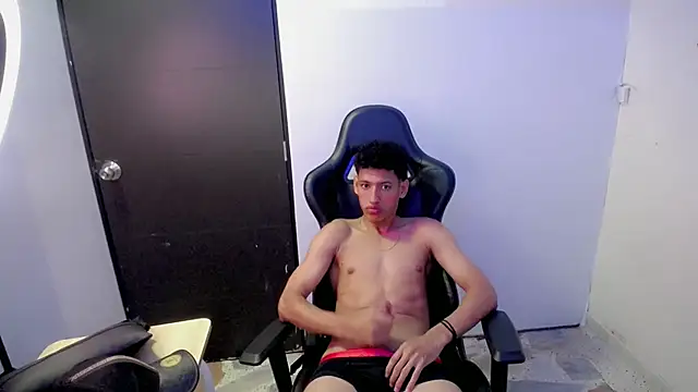 athlete_reese's Live XXX Chat