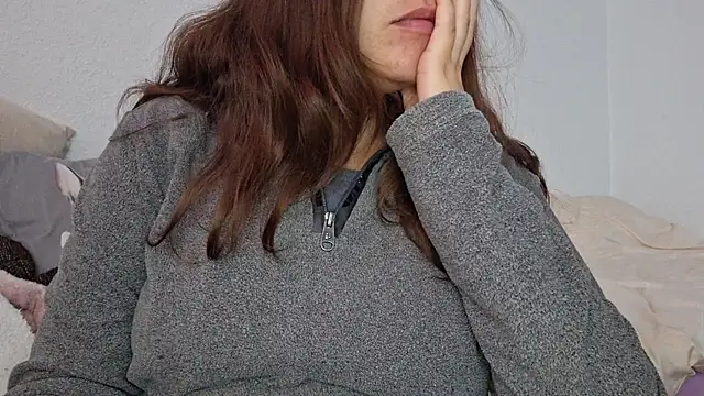 Chat +18 de Cyndee_Winter ao vivo
