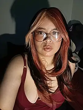 Chat +18 de Melodii-22 ao vivo