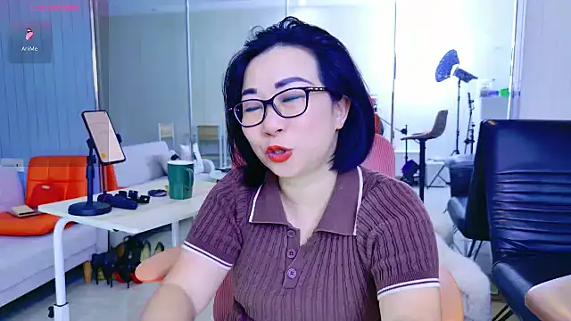 LucianaMeのライブXXXチャット