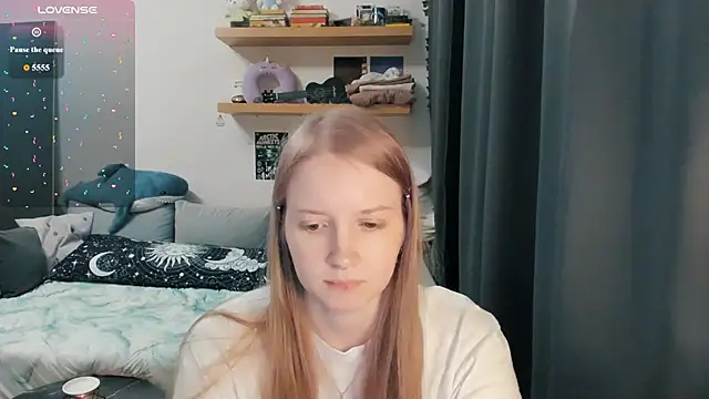 AlyaleyのライブXXXチャット
