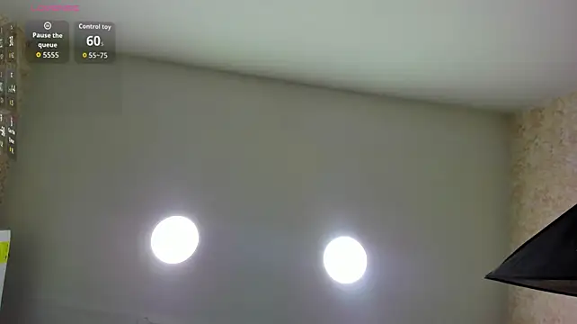 Miiahbunny_ élő XXX-chatje