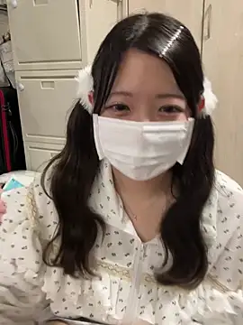 y-u-r-a-33のウェブカメラショー