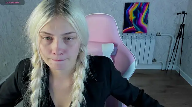 Catherine_Everly1's Live XXX Chat
