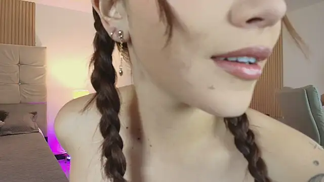 Baby_Venuss Chat XXX in diretta