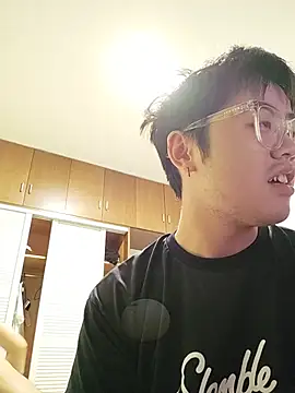 Charliez0088 现场XXX聊天