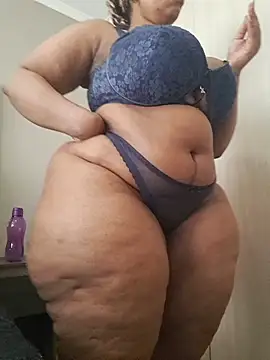 thicktash's Live XXX Chat