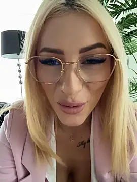 AngieShaen Live XXX chat