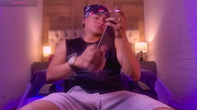 Chat XXX en directo de LiamDeeps