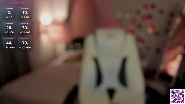 Chat +18 de Elvienne ao vivo