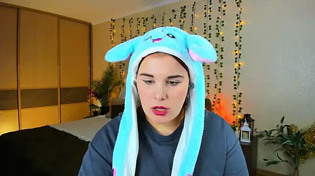 OliviaTwens élő XXX-chatje