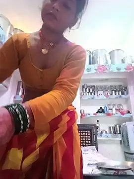 CHANDNi_700's Live XXX Chat