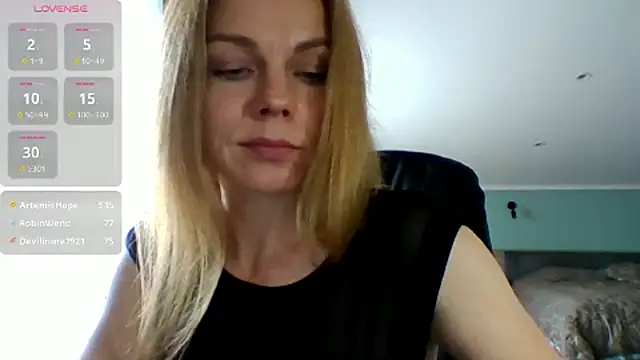 Tina5394のライブXXXチャット