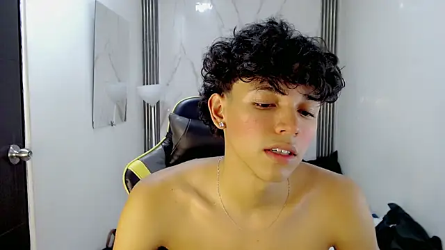 Chat XXX ao vivo de FUNNY_DICK_