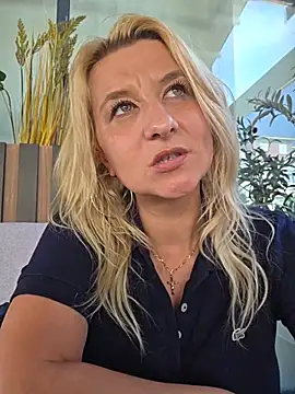 دردشة KaylinJan الجنسية المباشرة