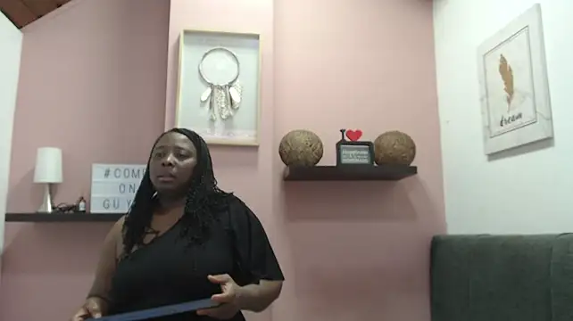 Czat XXX na żywo – milena_brunette1