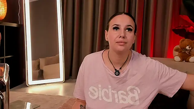 Chat XXX en directo de AlessiaMarais