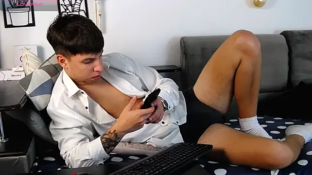 ThomasEdisonn Obrolan Langsung XXX