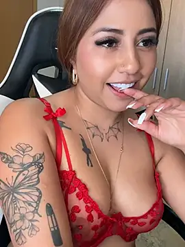 XXX chat uživo modela miaelite