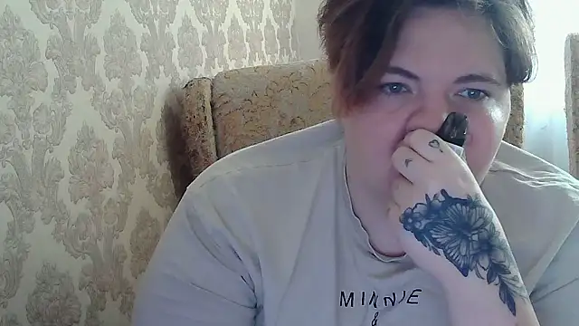 EmmaXKristall's Live XXX Chat