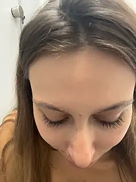 Jucie_Boom: απευθείας συνομιλία ΧΧΧ
