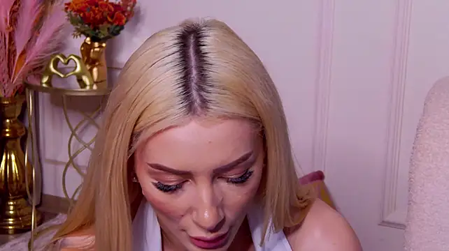 Živý XXX chat AngieShae