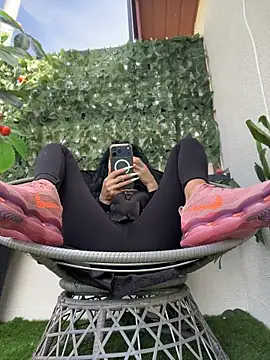 FeetVibe Live XXX-Chat