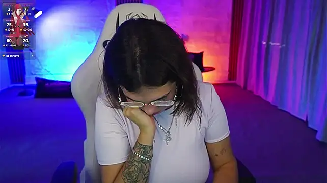 Lola_054 XXX чат на живо