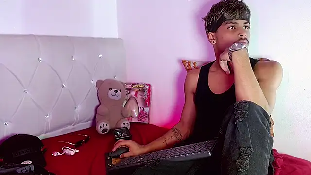 Angel_foxc13 – Naživo XXX chat