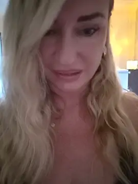 MalienaCarolina's Live XXX Chat