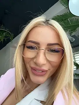 AngieShae Live XXX-Chat