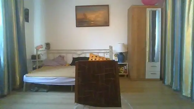 ElenaLove888's Live XXX Chat