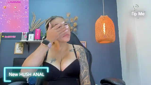Chat XXX en directo de yessila_parker